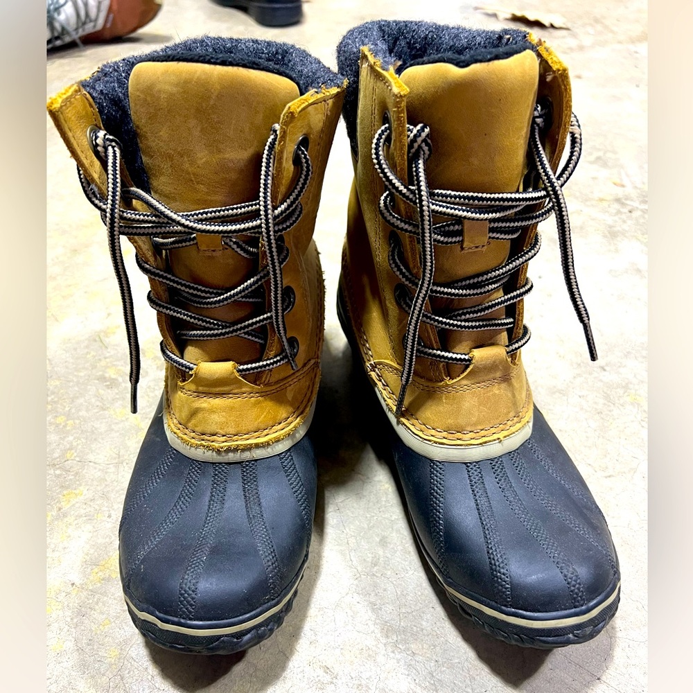 Women’s SOREL Slimpack Lace II Waterproof Insulated Boot Size 9